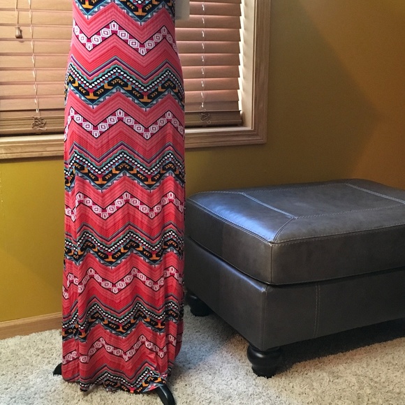 BABE Society Tribal Maxi Dress Size Small NWT - Picture 2 of 8